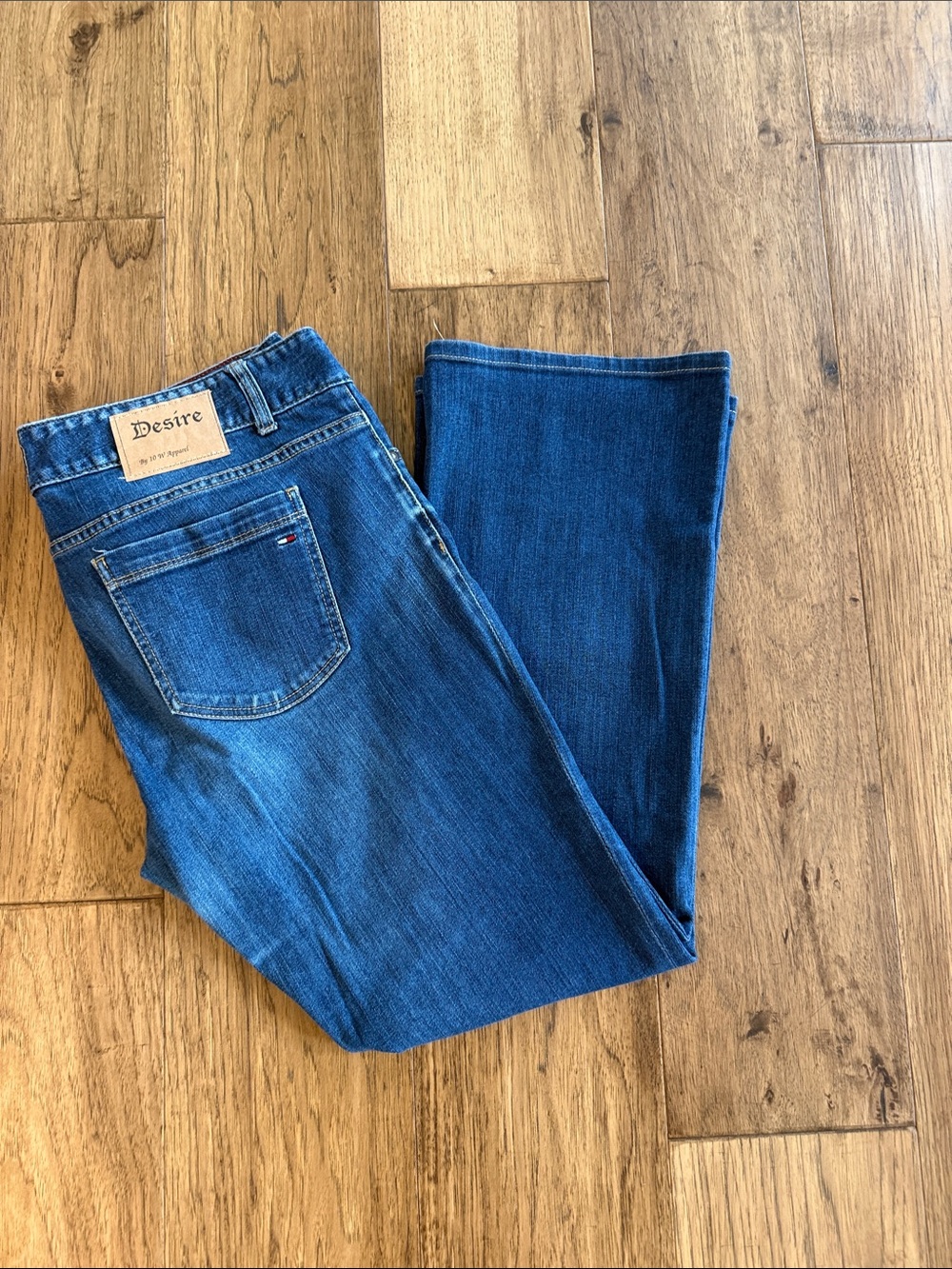Desire Women's Deep Blue Mid Rise Boot-Cut Jeans